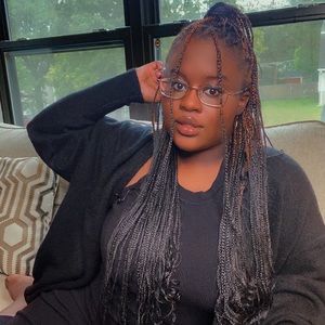 Meet your Posher, Trinitie